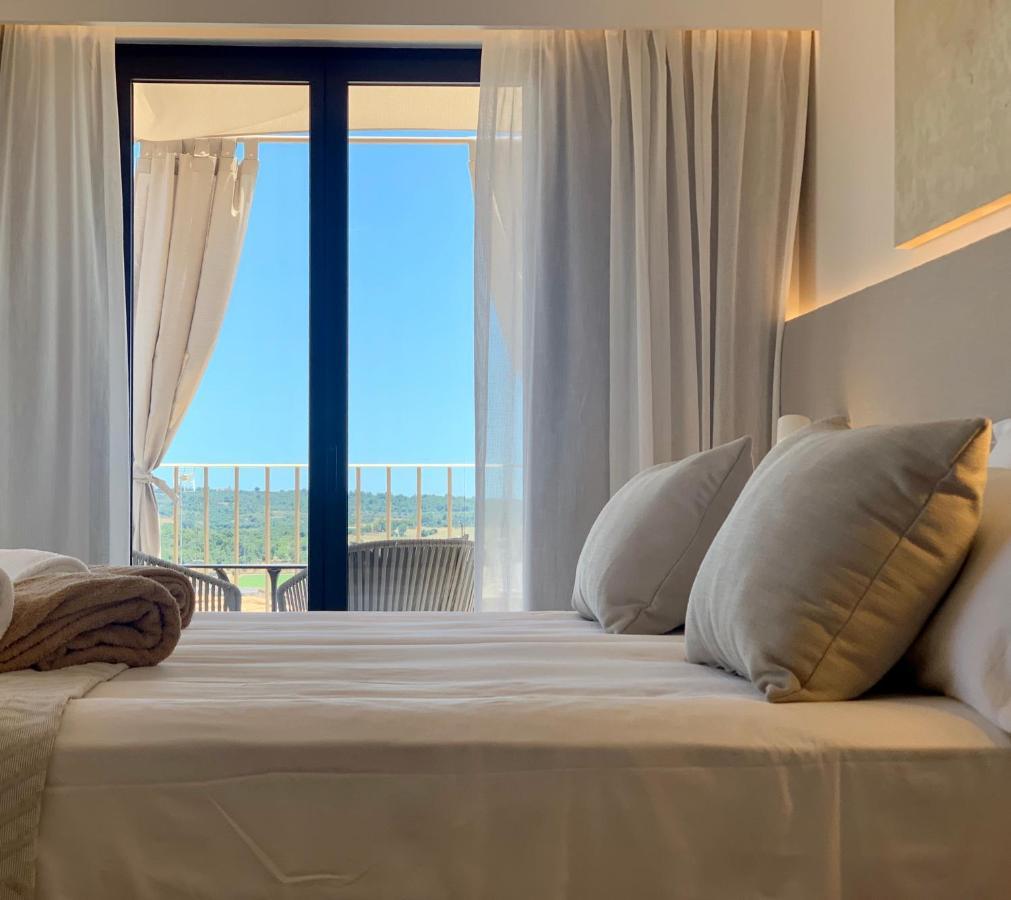 Ynaira Hotel & Spa 阿瑞安妮 外观 照片